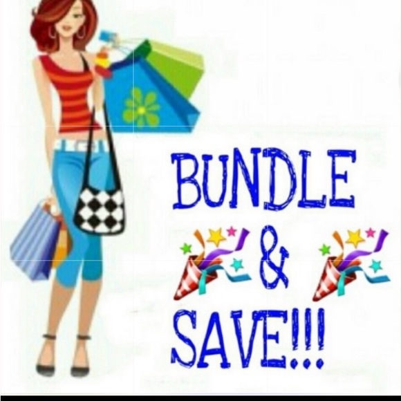 Santa’s Favorite Teacher T-Shirt Small - Picture 5 of 6